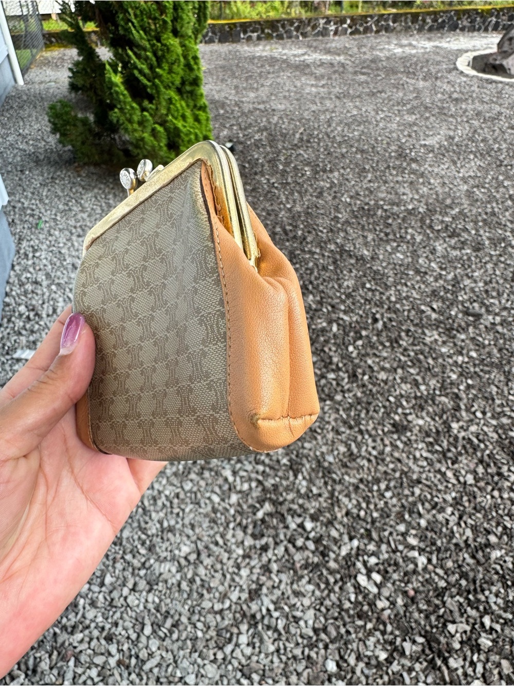 Celine Vintage Macadam Kiss Lock Coin Purse / Wallet Beige Tan Italy - Picture 5 of 10